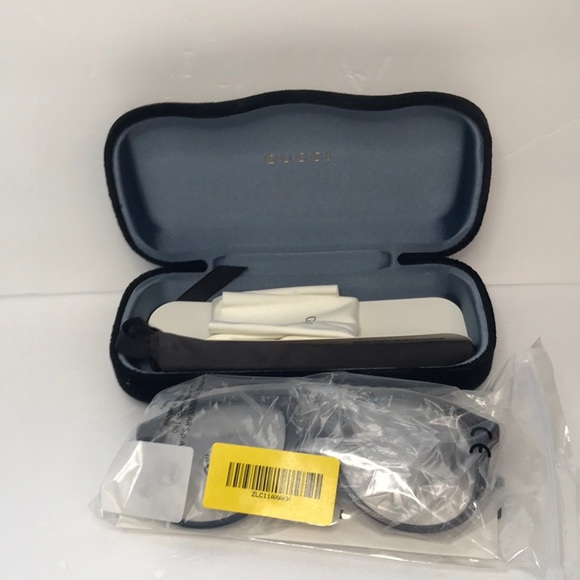 Authentic GUCCI GG1320O 001 This aviator Gucci optical comes shiny black frame. - Picture 13 of 15